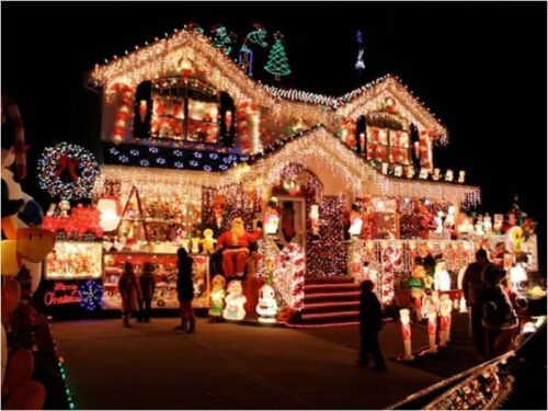 5 Over The Top Christmas Light Displays